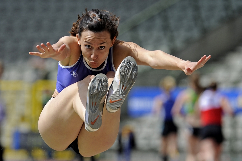 491 - FLYING ANNE - DEQUICK LUC - belgium.jpg